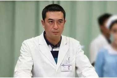 此劇必火：只因張嘉譯做了這件事。。。。。。